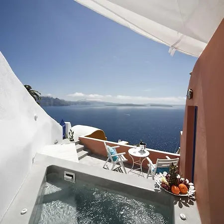Chroma Villa Oia (Santorini)